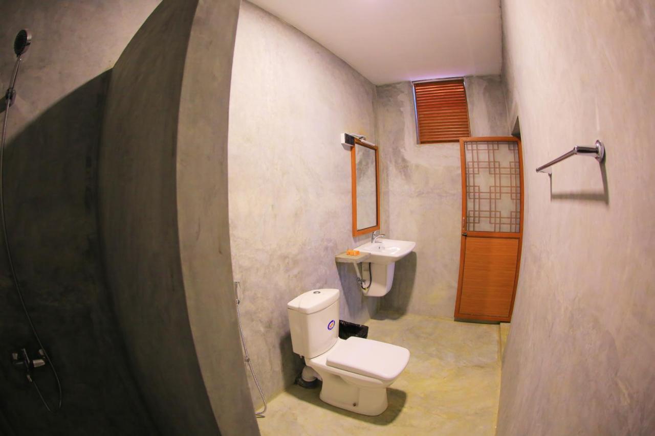 Click Hiriketiya Dickwella Exterior foto