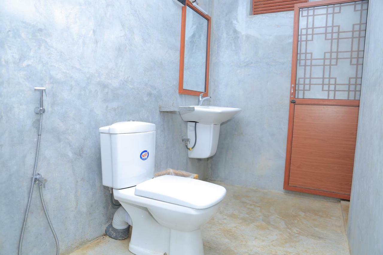 Click Hiriketiya Dickwella Exterior foto